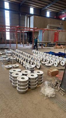 কেনা রেলওয়েতে ভারী দায়িত্বের জন্য শক্তিশালী জারা প্রতিরোধের পেইন্ট রেল হুইল উপাদান online manufacture