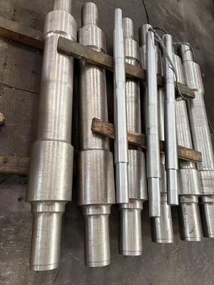 কেনা মেশিনিংয়ের জন্য প্রস্তুত হট ডাই ফোরজিং রেলওয়ে এক্সেল উপাদান online manufacture